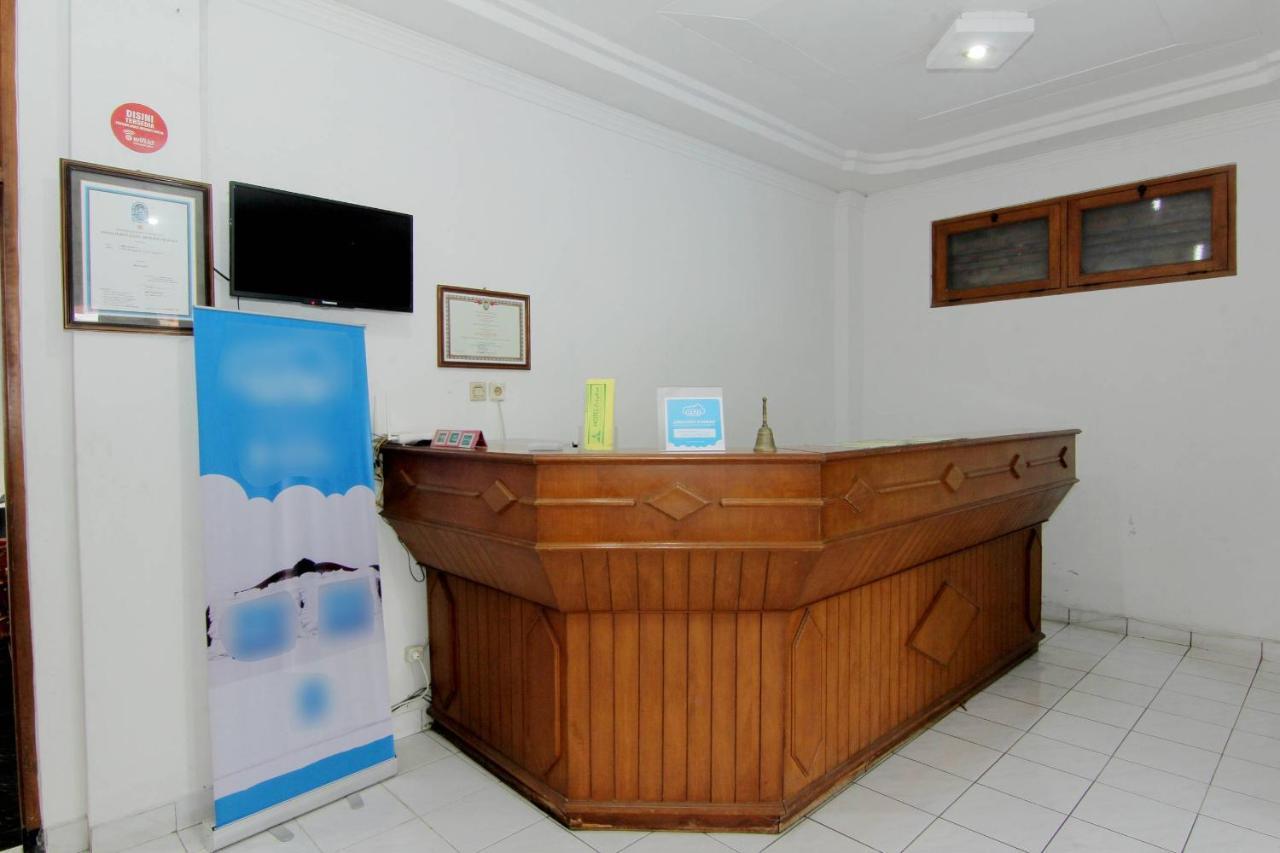 Hotel Fevytra Syariah Yogyakarta Extérieur photo